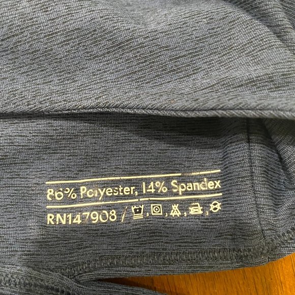 Outdoor Voices Blue Flashback Crop Top Sports Bra Size Medium - Picture 5 of 5